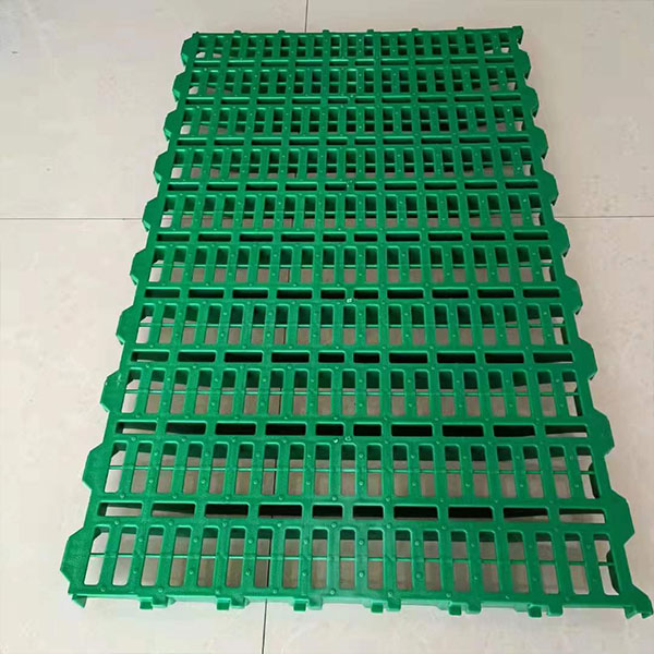 如何提高塑料漏糞板廠家自身競爭力？